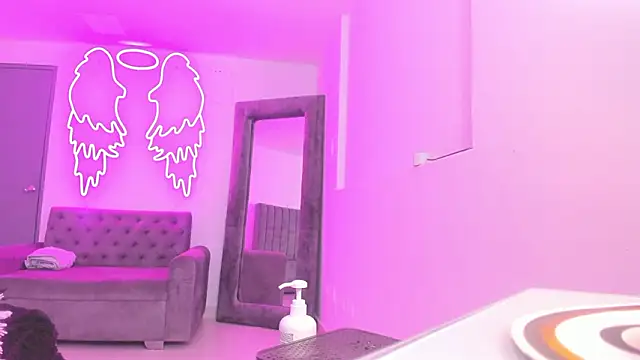 silvana__miller webcam