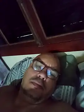 RobertoBuzios22 webcam