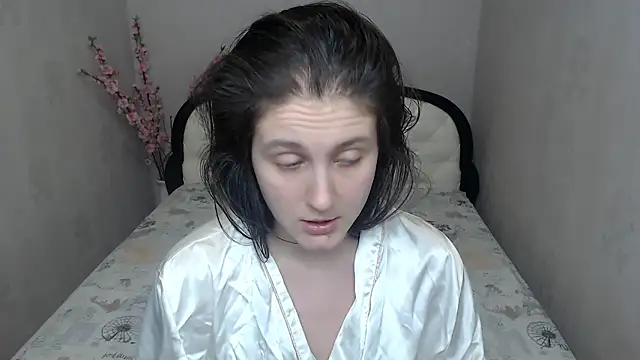 Holliy_Cooper webcam