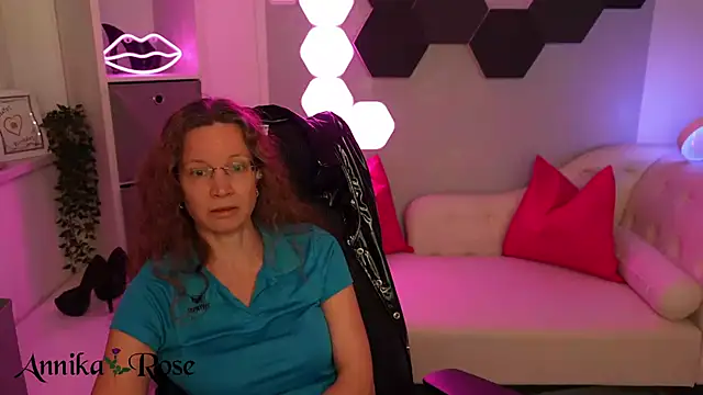 AnnikaRose webcam