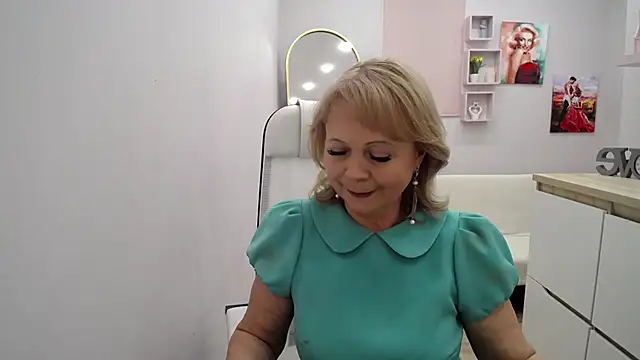 Milla_Cutie18 webcam