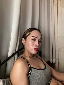 RomanticPearlTS webcam