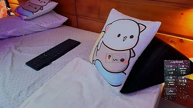 milena_kiitty webcam