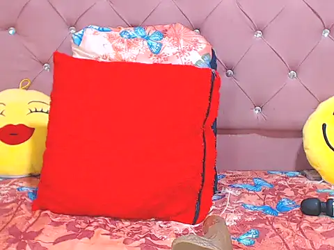 emassquirt29 - Emassquirt29's free webcam - UK Sex Cams