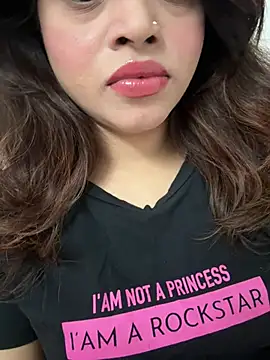 riya_sharma11 webcam