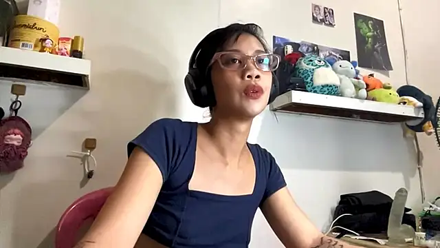 GloryKulikowski webcam