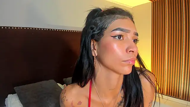 LauraAristizabal webcam