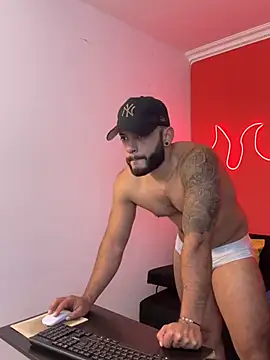 Mike_savage3 webcam