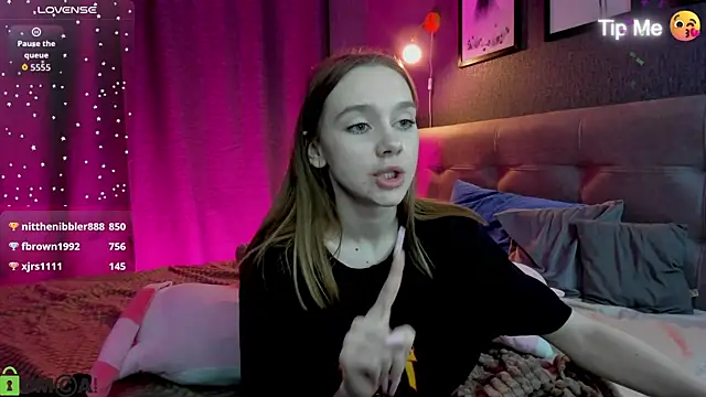 Lesi_Moonie01 webcam