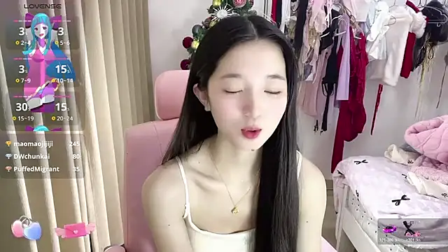 美女OiOi-666在线直播