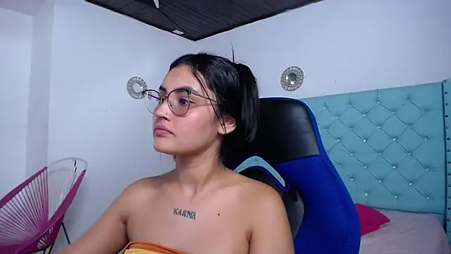 kathe-mills235 webcam