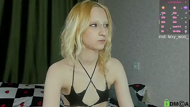 Lexy-Woorhez webcam
