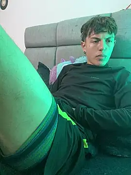 NaytonFreeman webcam