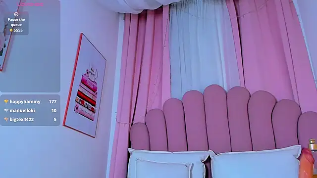 NicoleMadrird webcam