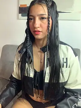 Webcam Model (Daniela_Pink)  is live.Free join now!