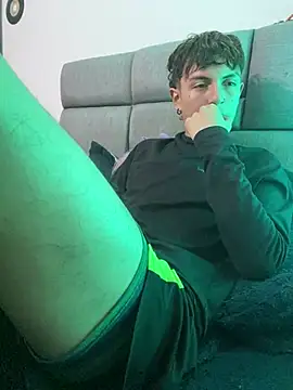 NaytonFreeman webcam