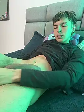 NaytonFreeman webcam