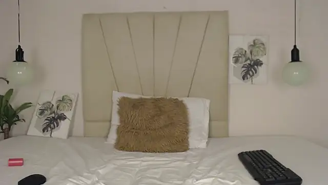 Ashley_Ebony__ webcam