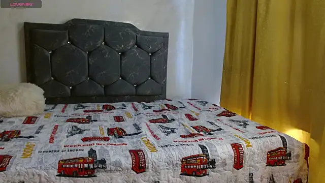 Valentina_dmg webcam