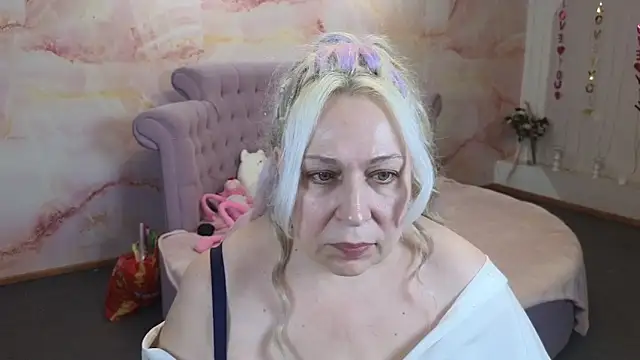 Penelope_Pinky webcam