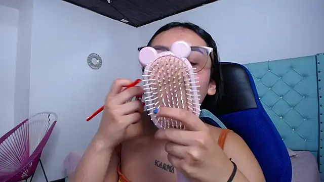 kathe-mills235 webcam