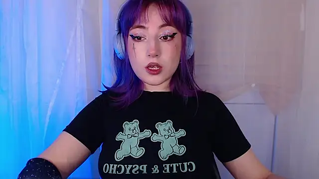 purplewitch webcam