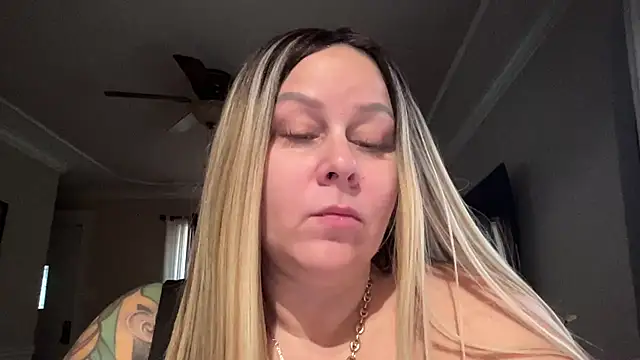 WorldsGreatestCockRater webcam