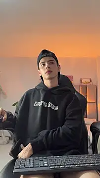 Sebastian_Reed webcam