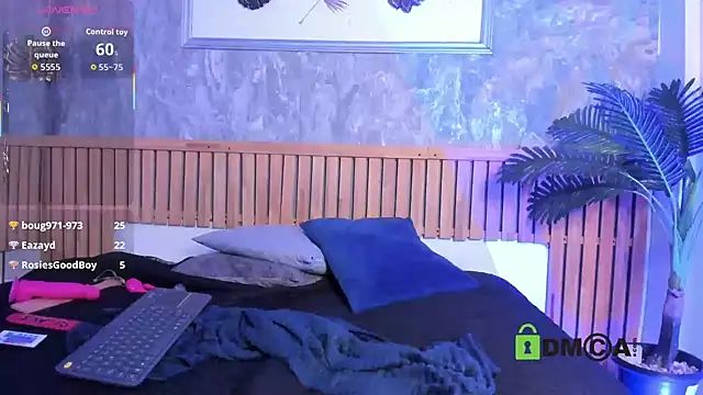 Marilyndackaria_ webcam