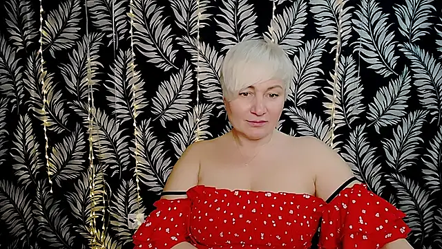 Olivia_playful webcam