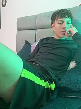 NaytonFreeman webcam