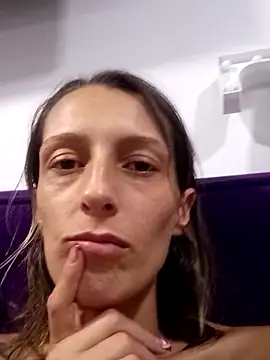 Karolyn_rousse webcam