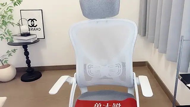 美女Insist6在线直播