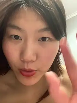 美女mmmooo808在线直播