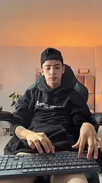 Sebastian_Reed webcam