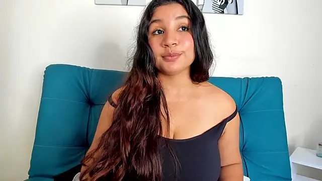 Victoria_Rosee webcam