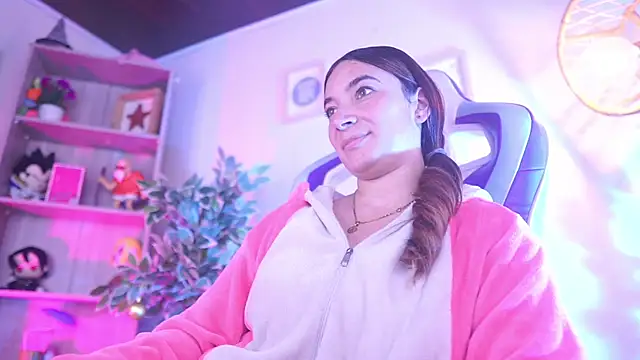 issa_monterrey_ webcam