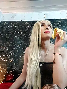 crislingery_dolli webcam