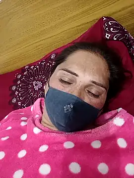 Cute-karisma1234 webcam