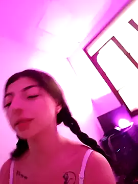 anntonella_watson webcam