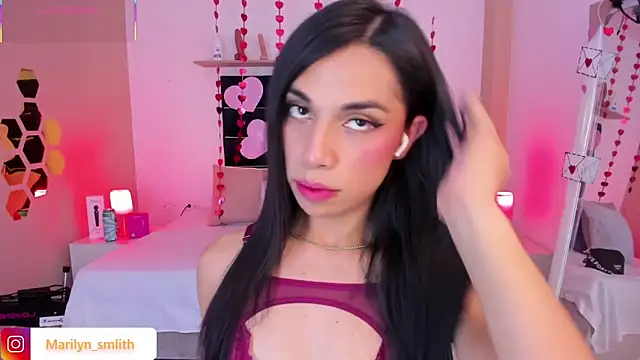 MarilynSmIith webcam