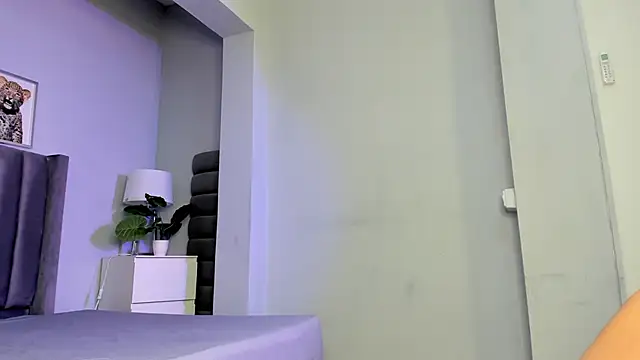 Madie__collins webcam