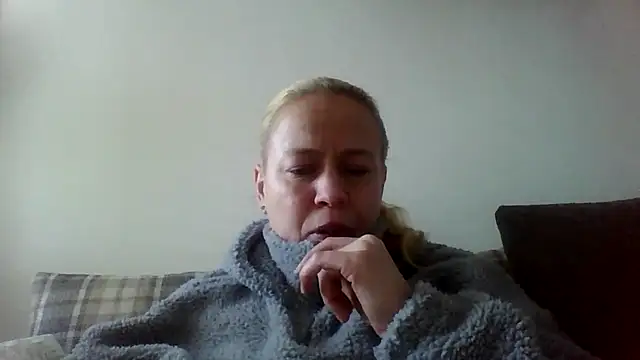 jennyblondeuk webcam