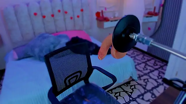 yourlittle_kathe webcam