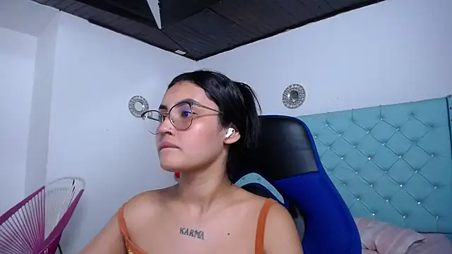 kathe-mills235 webcam