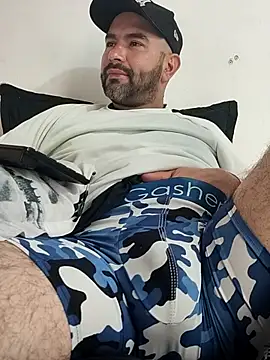 hairyandbigmann webcam