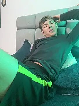 NaytonFreeman webcam