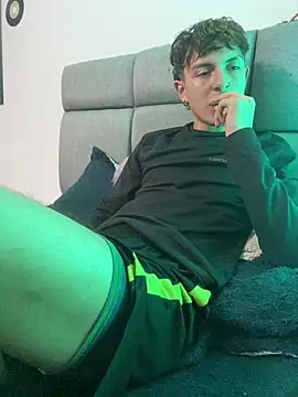 NaytonFreeman webcam