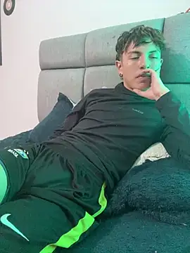 NaytonFreeman webcam