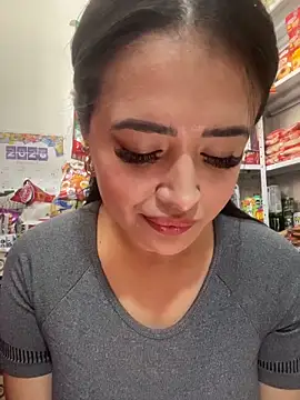 sara_fun - Sara_fun's free webcam - UK Sex Cams